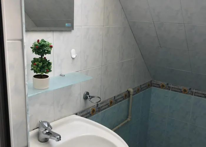 Marinela 1 * Pomorie