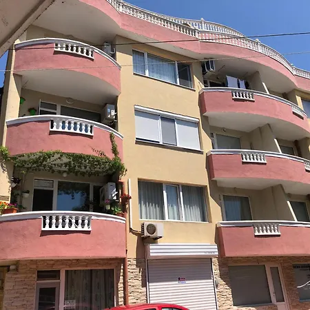 Marinela 1 *
